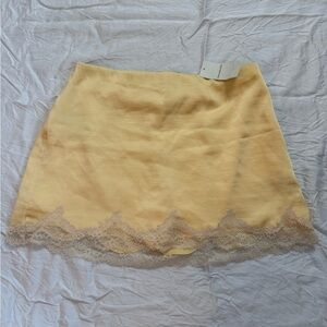 Abercrombie & Fitch Light Yellow Skirt